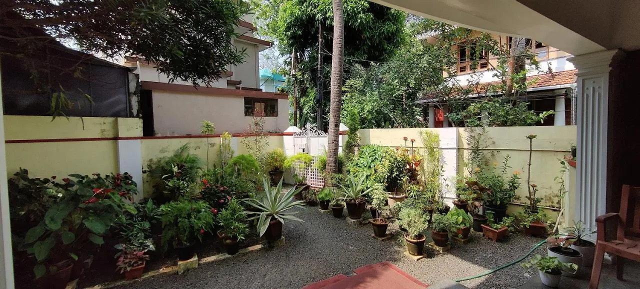 Apartament Peniel Residency Kochi 0*,